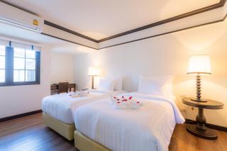 MORA Boutique Hotel - 4