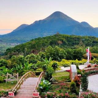 Blessing Hills Family Resort & Hotel - 2