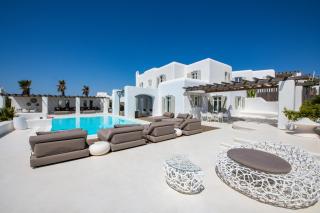 Diles Villas & Suites Mykonos - Tourlos - 6