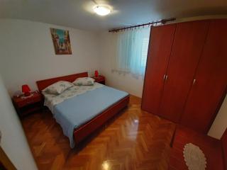 Apartments Diana Vinišće - Marina - 8
