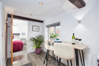 Gateway Mews - Serviced Apartments - 2