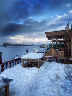 Chicago Group of Houseboats - Srinagar - 6