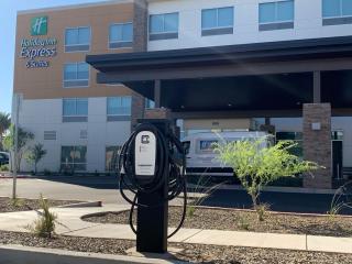 Holiday Inn Express & Suites - Phoenix - Airport North by IHG - Phoenix - 9