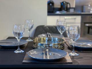 Station Side Penthouse - 5