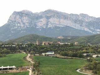 Preciosas Vistas a La Montaña, Luminoso y Acogedor - El Pueyo de Araguás - 9