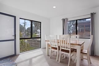 A Wave From It All - Waihi Beach Holiday Home - 5