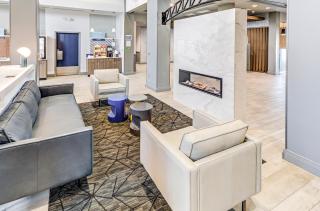 Holiday Inn Express Hotel & Suites Ohio State University- OSU Medical Center by IHG - Columbus - 9