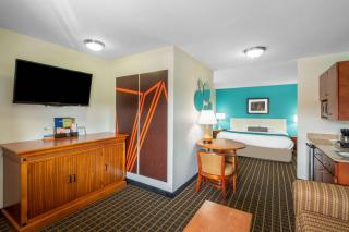 Howard Johnson by Wyndham St. George Hotel & Suites - St. George - 5