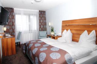 Hotel Karl - Offenbach - 8