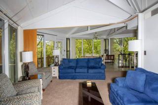 Unit 9 - Treetop 2 Bedroom Villa - 8