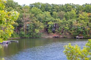 Unit 9 - Treetop 2 Bedroom Villa - 4