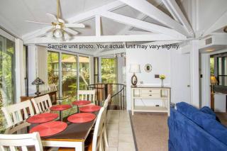 Unit 22 - Treetop 2 Bedroom Villa - 8