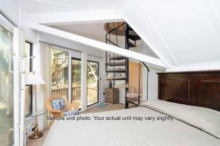 Unit 22 - Treetop 2 Bedroom Villa - 5