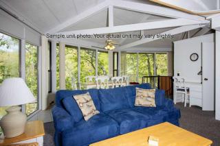 Unit 29 - Treetop 2 Bedroom Villa - 3