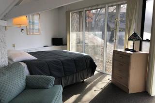 Unit 30 - Treetop 2 Bedroom Villa - 4