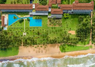 The Blue Water - Geoffrey Bawa Heritage - City Resort Hotel - 0