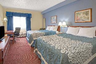 Days Inn by Wyndham Laramie - 5