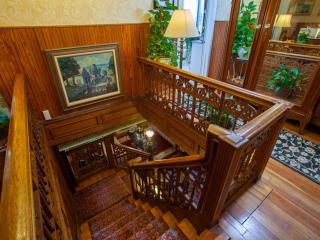 The Fairlawn Inn - 2