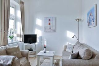 App-6-mit-Suedbalkon-in-strandnaher-Lage-Baederstil-Villa-in-Wenningstedt-Sylt - Wenningstedt - 7