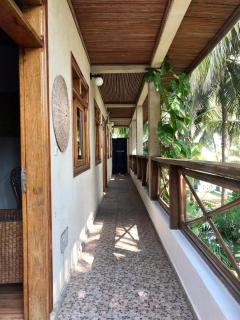 Boblin la Mer hotel restaurant plage - Grand-Bassam - 2
