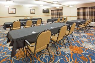 Stay Suites formerly known as Days Inn & Suites by Wyndham La Crosse-Onalaska - Onalaska - 7