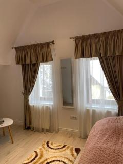 ApartamentS - Rîşnov - 1