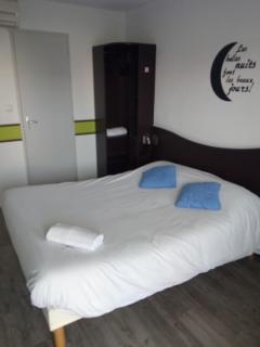 Couett' Hotel Rumilly - Rumilly - 9