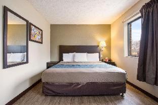 Red Lion Inn & Suites Olathe Kansas City - Olathe - 8