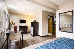 Red Lion Inn & Suites Olathe Kansas City - Olathe - 7