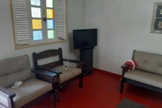 Casa 5 quartos, ampla, a 100 metros da praia. Amigos e família são bem vindos a essa casa. Venha viver momentos inesquecíveis aqui. - Guarapari - 3