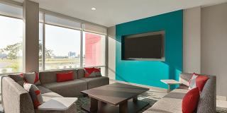 avid hotels - Detroit - Warren by IHG - 9