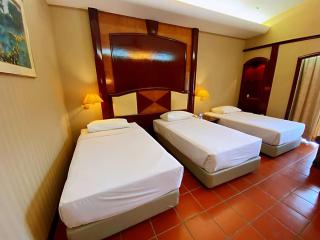 Ponderosa Golf & Country Resort - Johor Bahru - 6