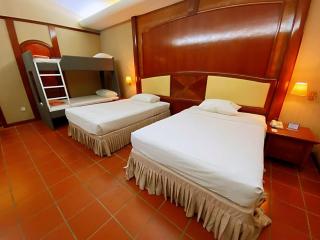 Ponderosa Golf & Country Resort - Johor Bahru - 3