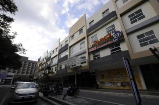 Nagoya Inn Hotel - Kuah - 9