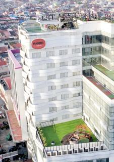 HARRIS Hotel Pontianak - Pontianak - 9