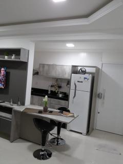 Ótimo Apartamento - Praia dos Ingleses. - 2