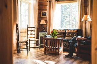 Denali Wild Stay - Moose Cabin, Free Wifi, 2 private bedrooms, sleep 6 - 7