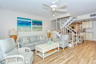 LaPlaya 102B-Directly on the beach with the warm Gulf waters waiting! - 7