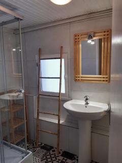 2 hébergements différents un gîte avec 2 chambres et une chambre avec kitchenette - Murat-le-Quaire - 1