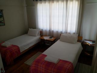 Crane Cottage - 3