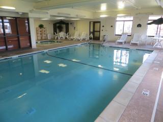 Wingate by Wyndham Peoria - Complimentary Area Shuttle - Peoria - 8