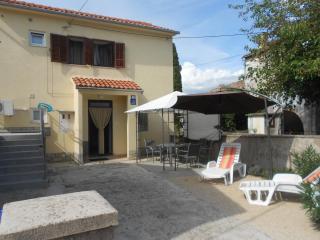 Holiday Home Mery by El-Pi Tours - Malinska - 8