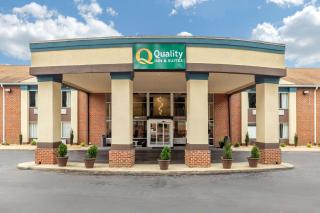 Quality Inn & Suites Apex-Holly Springs - Apex - 9