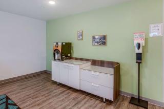 WoodSpring Suites Detroit Farmington Hills - Farmington Hills - 3