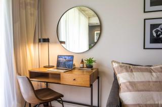 Amazing Oasis in heart Palermo Hollywood powered by Argenhost -C1A- - 4