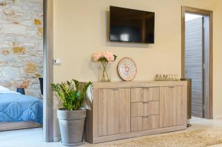 Kastro Stone House - 7