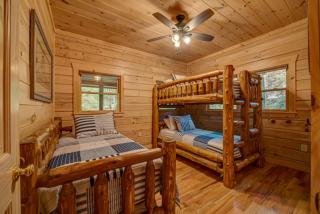 Heaven on the Lake - Blue Ridge - 1