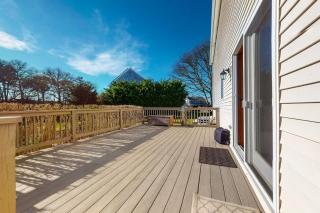 The Carriage House - 9