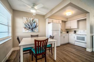 Perry's Ocean-Edge Resort - Daytona Beach - 1