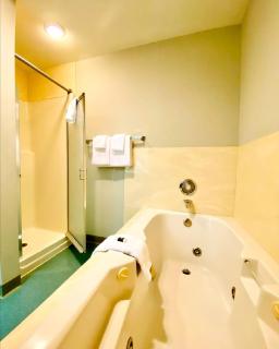 Maverick Hotel Eugene Near University, Ascend Hotel Collection - Eugene - 4